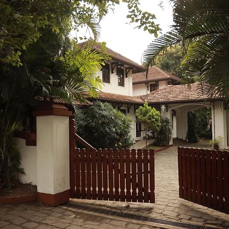 Heritage Methanam Kochi Exterior photo