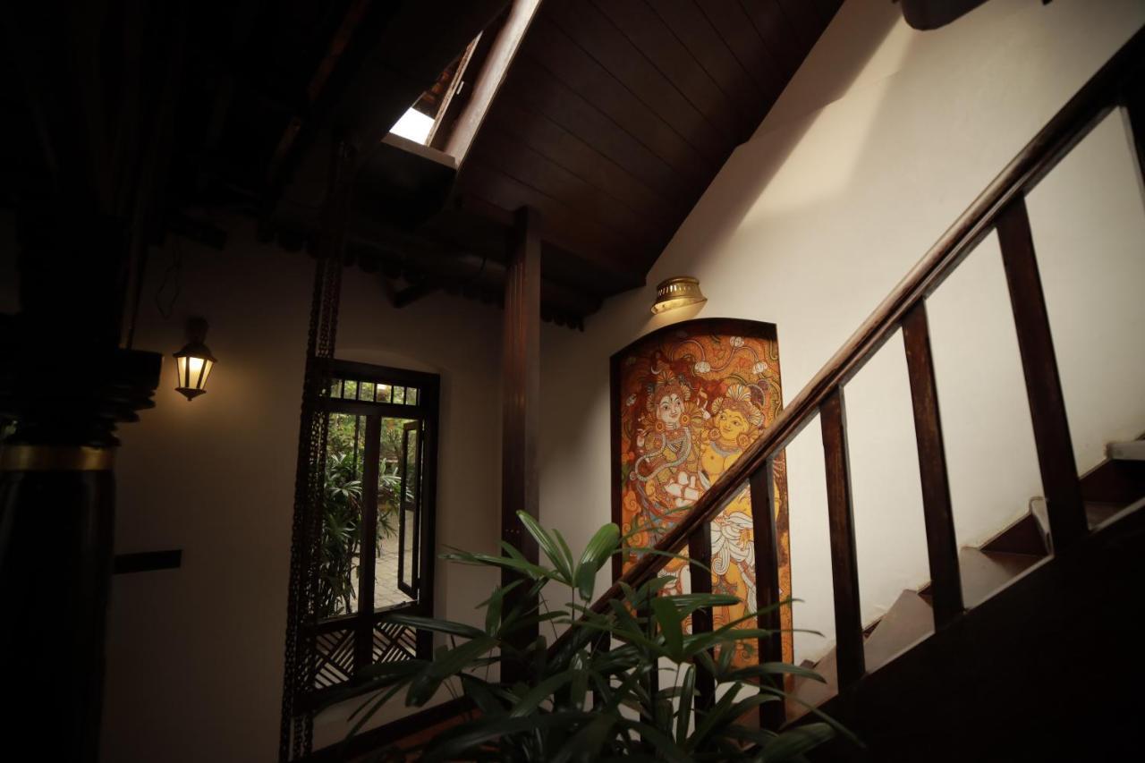 Heritage Methanam Kochi Exterior photo