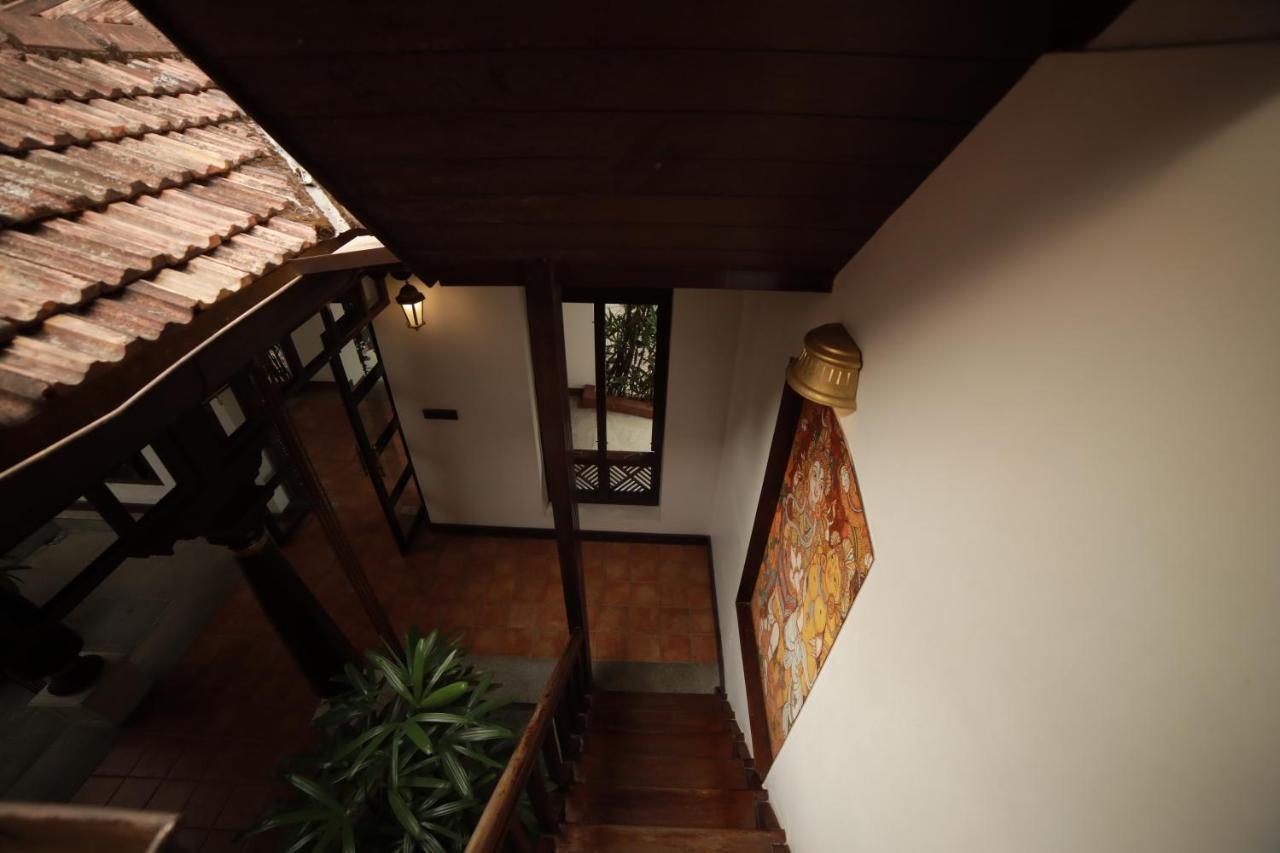 Heritage Methanam Kochi Exterior photo